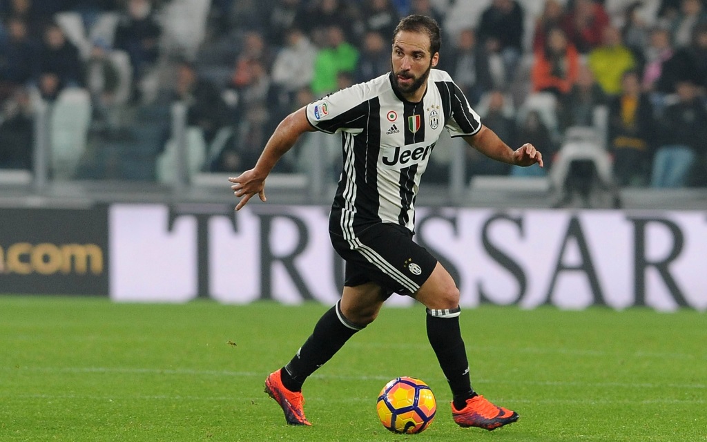Gonzalo Higuain von Juventus Turin im Spiel gegen Samdporia Genua in der Saison 2016/17